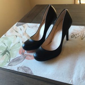 Jessica Simpson Calie heels